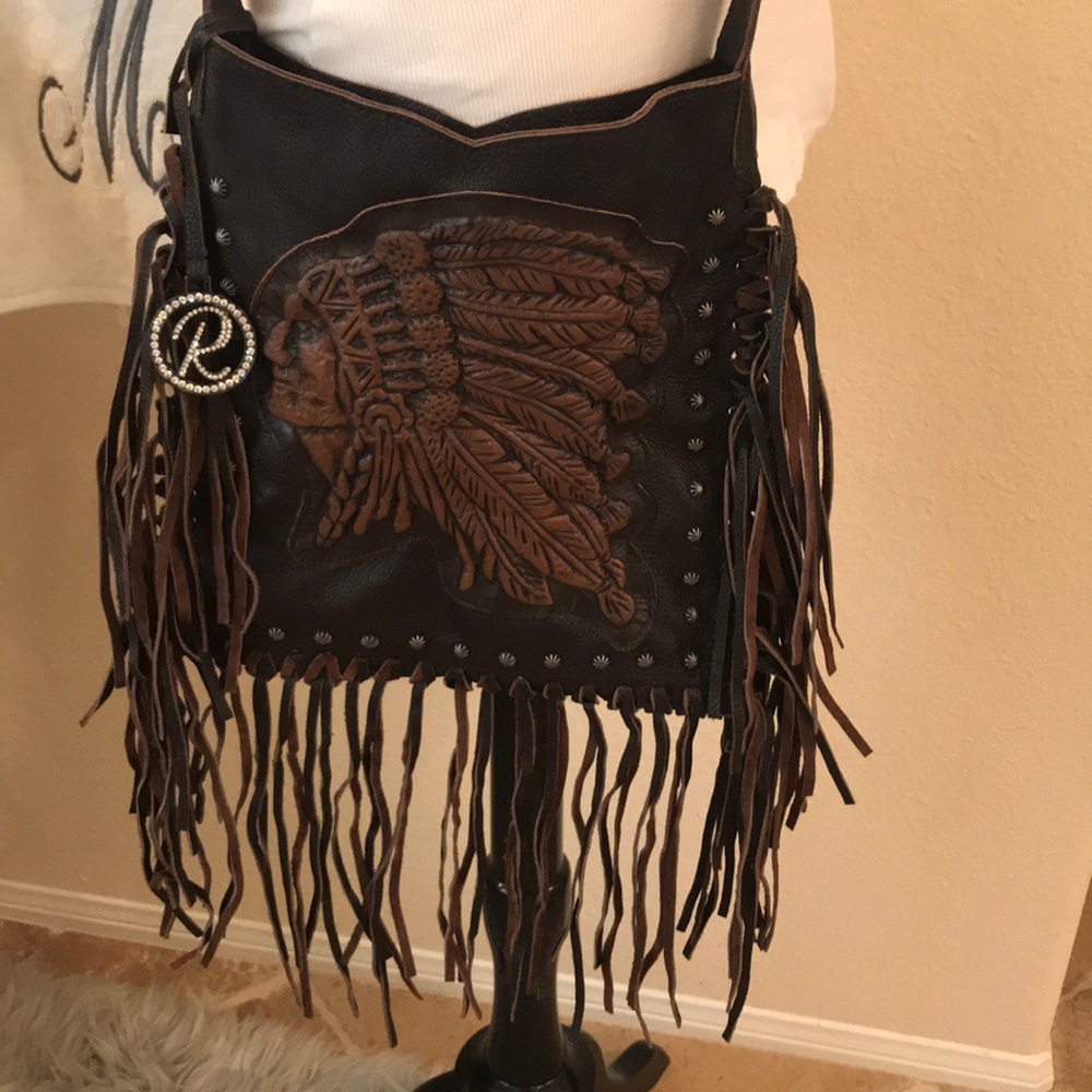 Raviani crossbody